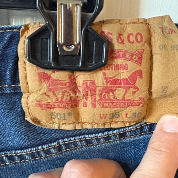 Men's Levi’s 501 Blue‎ Jeans - Picture 2 of 9